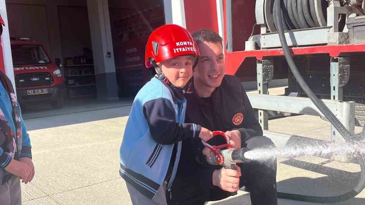 Bozkır'da 1. Sınıf Öğrencilerine Afet ve Yangın Farkındalığı Eğitimi