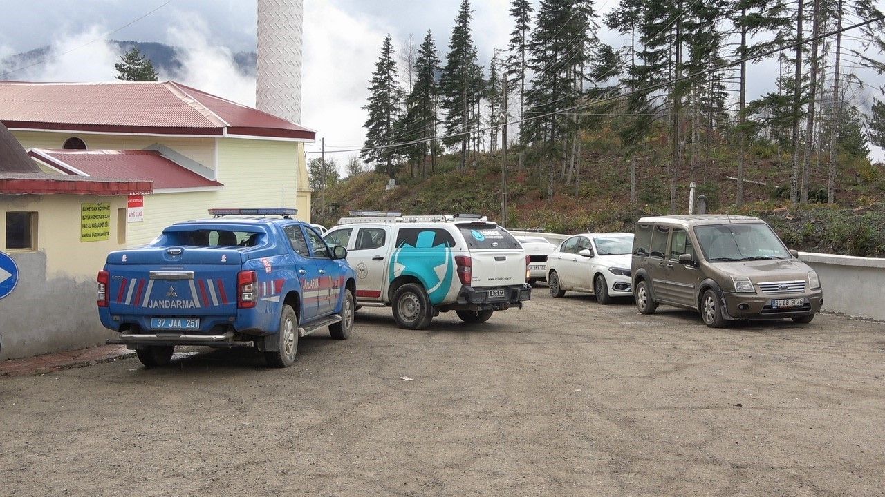 Bozkurt'ta Anne ve Oğulun Cesetlerinin Bulunduğu Arama Çalışmaları Sonlandırıldı