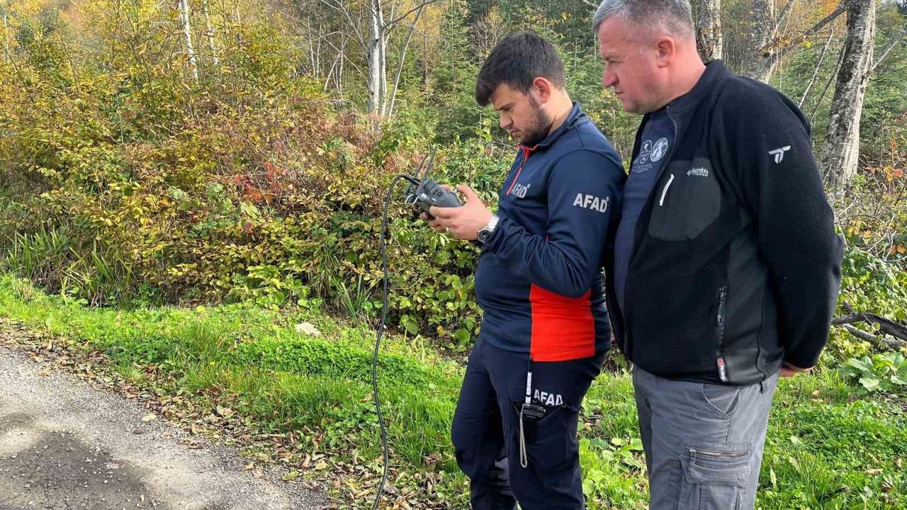 Bozkurt'ta Kayıp Anne ve 5 Yaşındaki Oğlunun Telefon Sinyalinin Alındığı Bölgede Arama Sürüyor