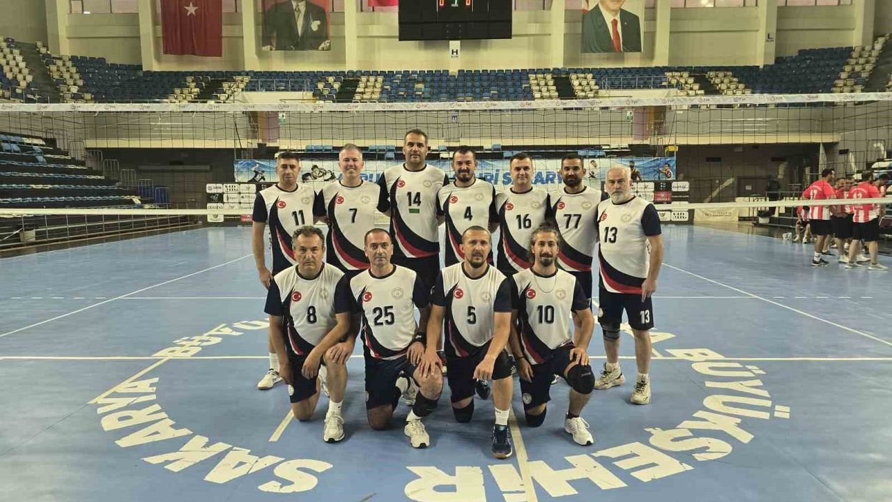 Bozüyük Takımları 3. Kamu Spor Oyunları'nda Çeyrek Finalde