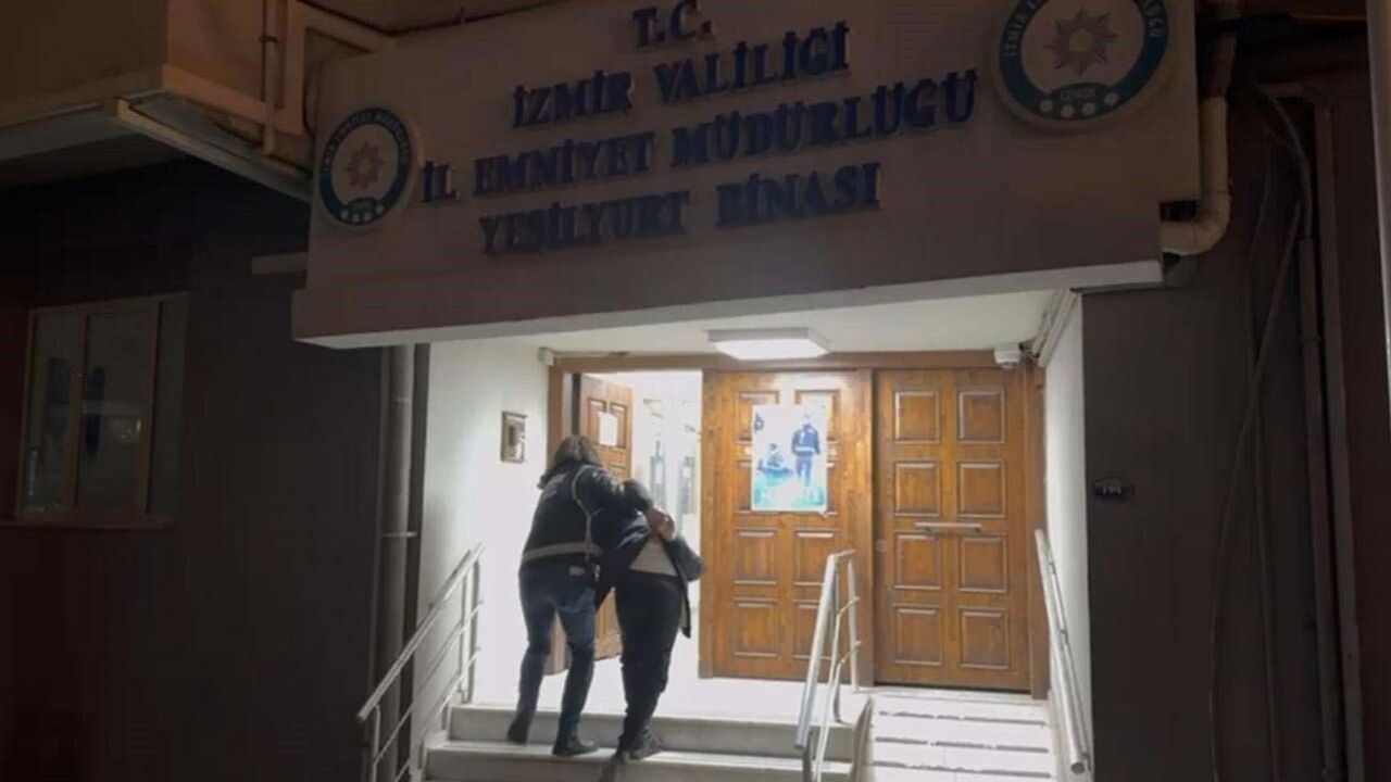 Buca'da "Serdengeçtiler her yerde" İddiasıyla Silahlı ve Patlayıcı Saldırı: 2 Gözaltı