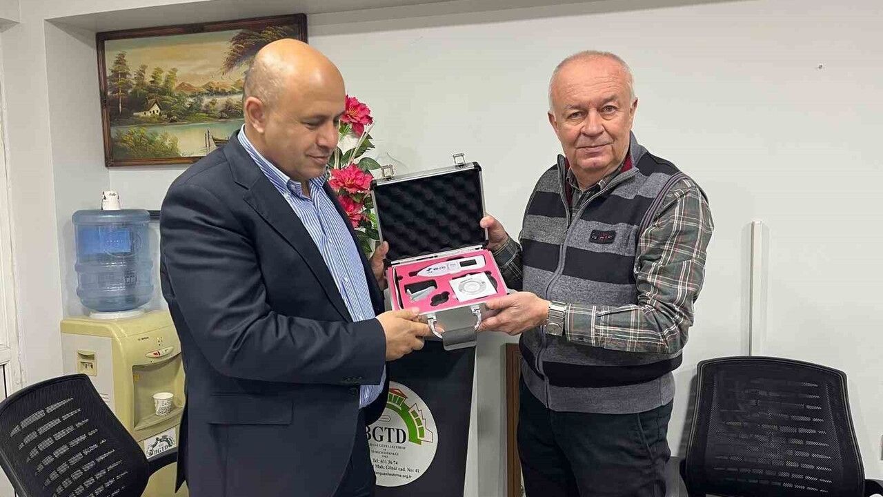 Buldan'da Göğüs Hastanesine Sarılık Tespit Cihazı