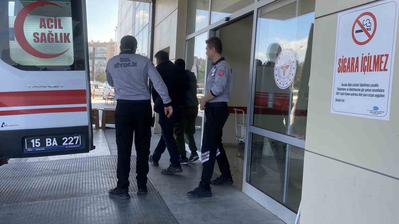 Burdur'da İşçi Hisar Makinesine Kolu Kaptırdı — Ağır Yaralandı