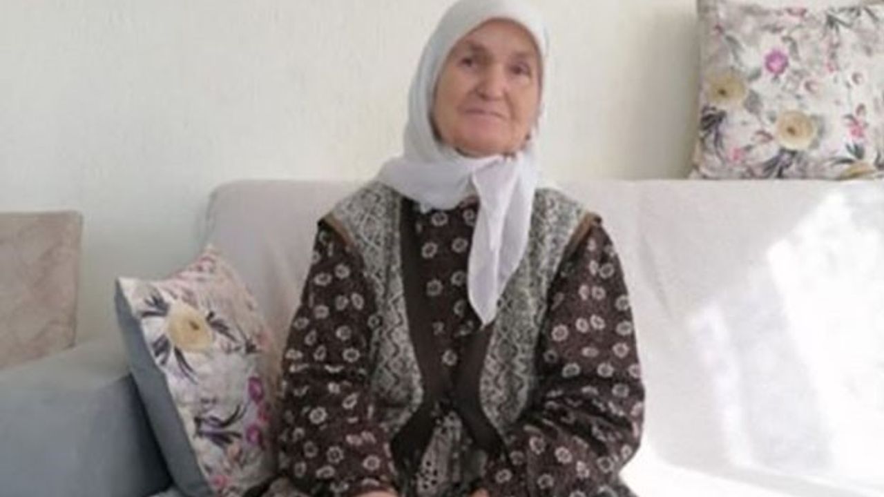 Burdur'da Yangında Ölen Yaşlı Çift Toprağa Verildi