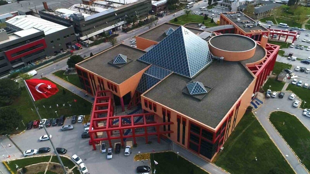 Bursa 250'de Net Satışlar %43 Arttı: 1,467 Trilyon TL ile Oyak Renault Zirvede