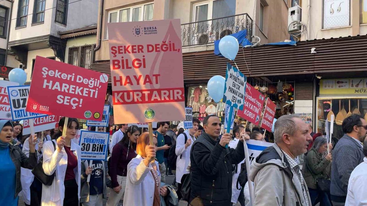 Bursa'da Dünya Diyabet Günü: Erken Teşhis İçin Farkındalık Yürüyüşü