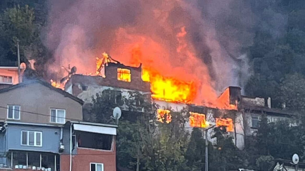 Bursa'da Ev Yangını: 78 Yaşındaki Kazım Kaya Ölü Bulundu