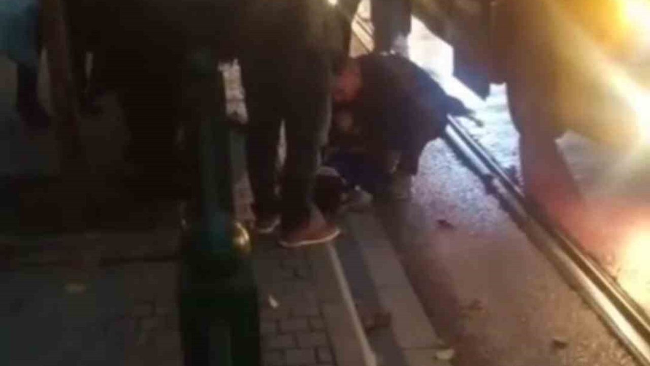 Bursa'da Minibüsün Çarptığı 9 Yaşındaki Çocuk Yaralandı