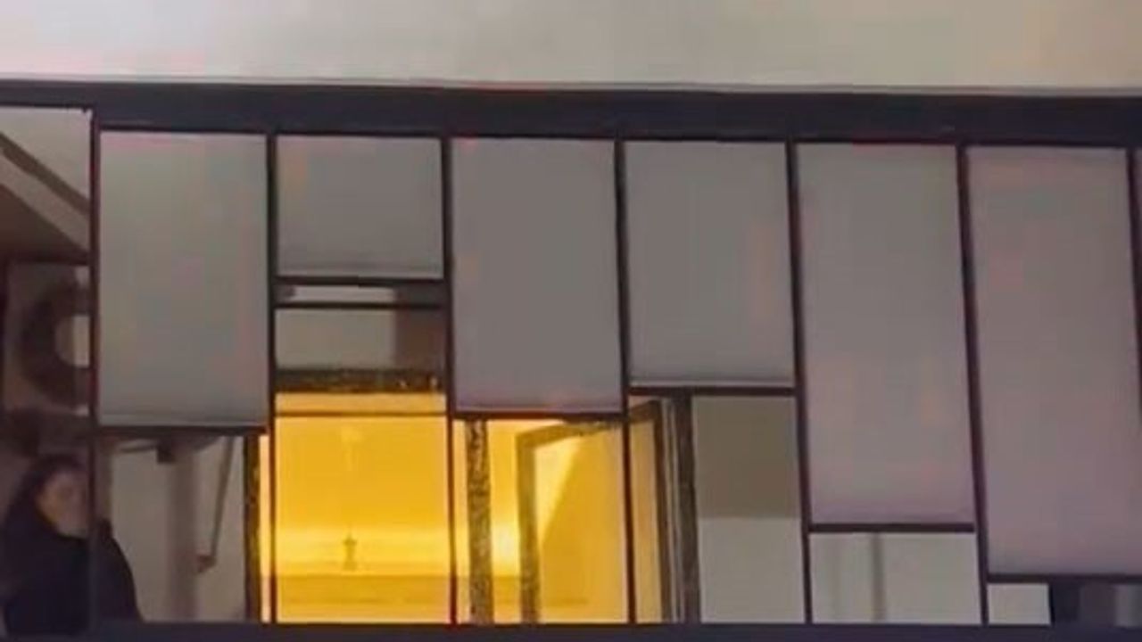 Bursa'da Sinir Krizi: Kadın Dairesini Ateşe Vermek İsterken İtfaiyeye Damacana Fırlattı