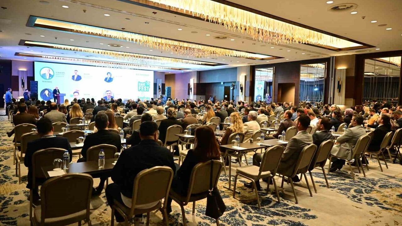 Bursa'nın Kaybedecek Zamanı Yok: Kentsel Dönüşüm ve 2050 Vizyonu