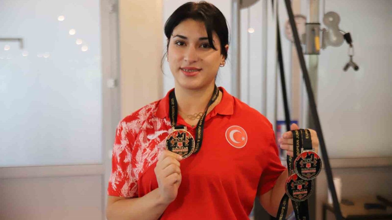 Büşra Çan Avrupa Şampiyonu oldu — Durres'te 86 Kg'de Avrupa rekoru