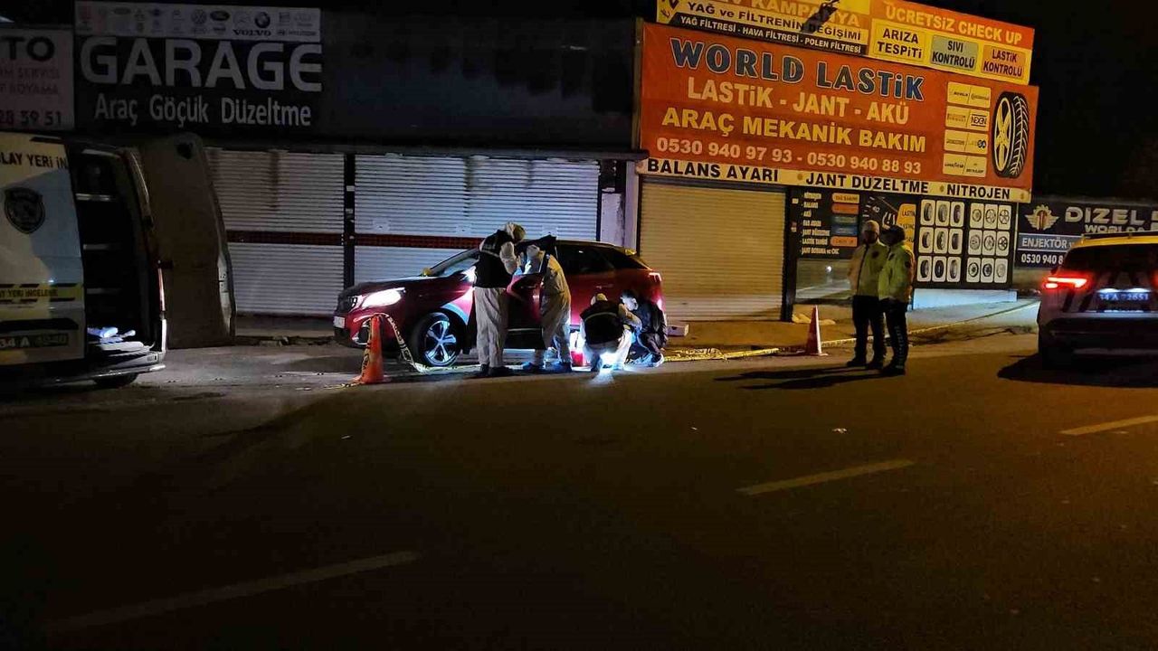 Büyükçekmece'de silahlı saldırı: 2 ölü, 1 ağır yaralı