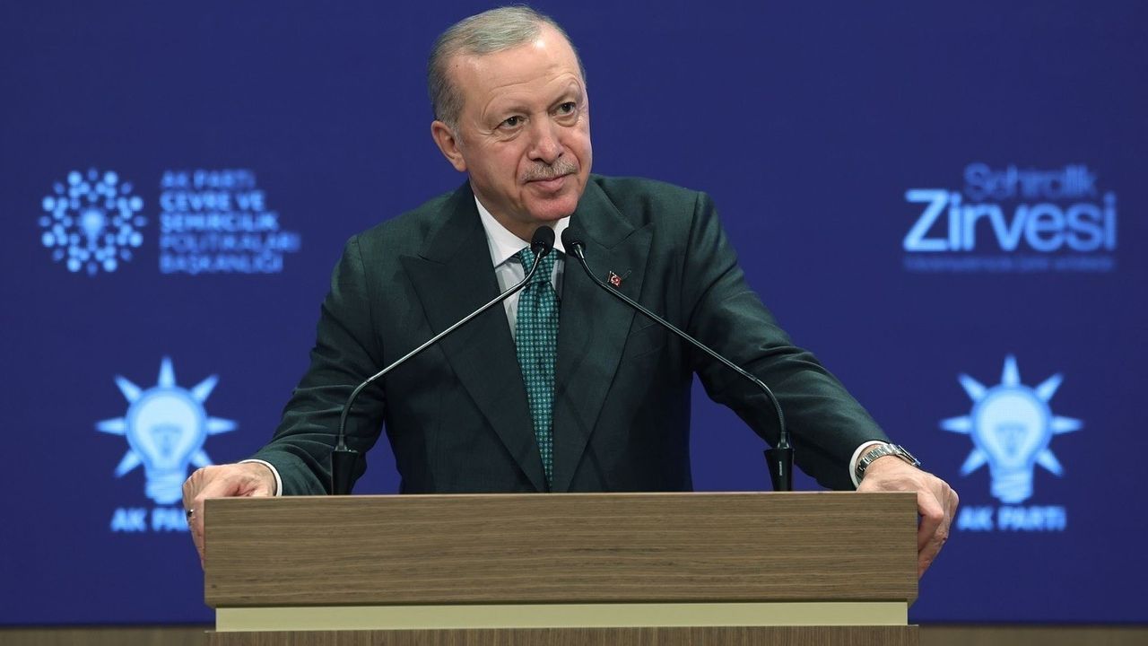 Büyükkılıç Ankara’da Şehircilik Zirvesi’nde Erdoğan ile Görüştü