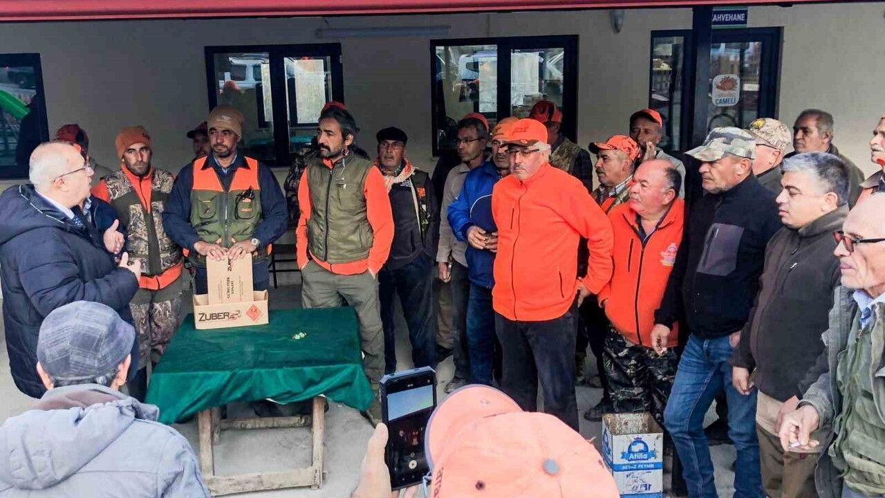 Çameli'de Domuz Avı: Belediye'den Avcılara Destek