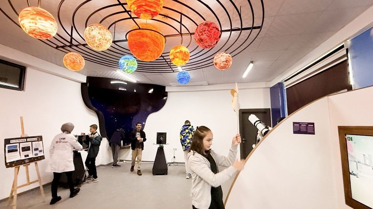 Canik Özdemir Bayraktar Keşif Kampüsü'nde Özel Öğrenciler Bilimle Buluştu