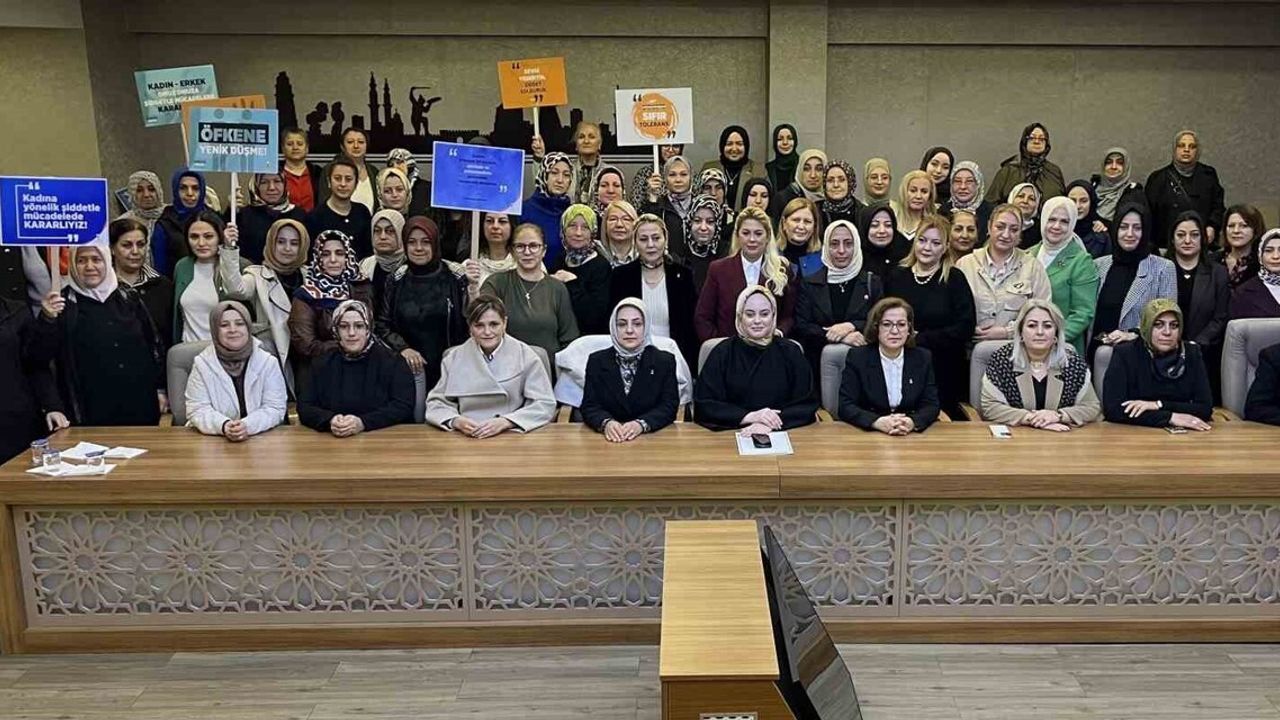 Çavuşoğlu: Kadına Yönelik Şiddet Dünyanın Ortak Meselesidir