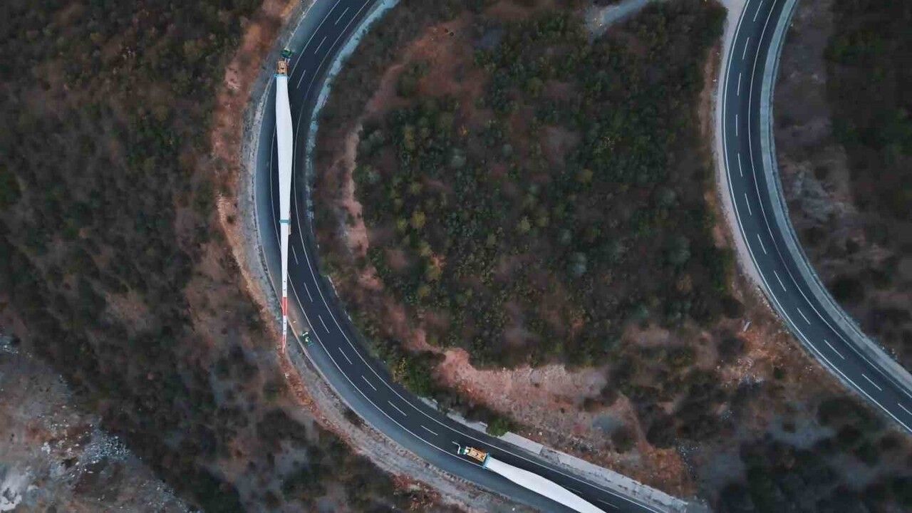Çerkeş'te Türkiye'nin En Büyük 7,2 MW Rüzgar Türbini Devrede