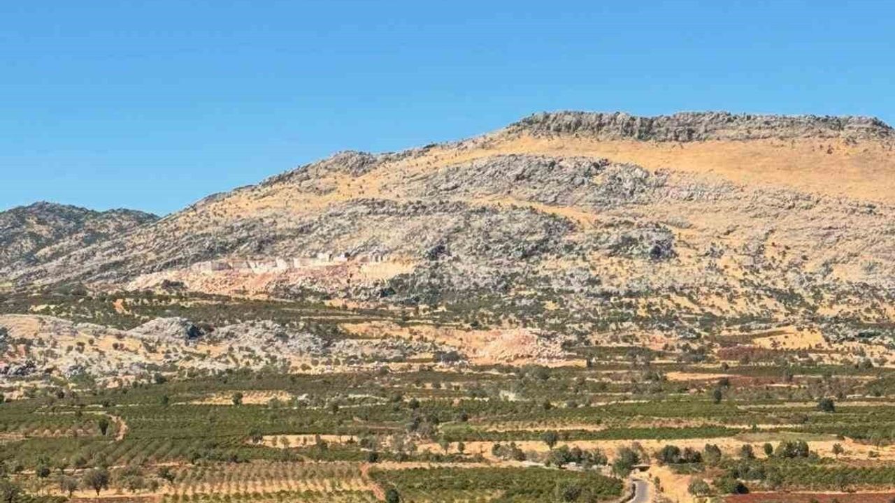 Çermik’te mermer ocağında kaya altında kalan Ramazan A. yaralandı