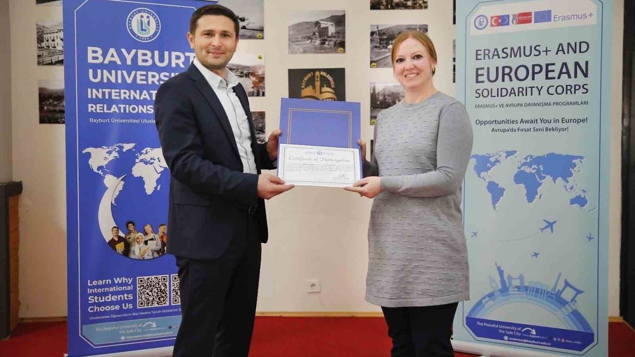 Cezayir'den Bayburt'a Uluslararası İdari Staj İş Birliği