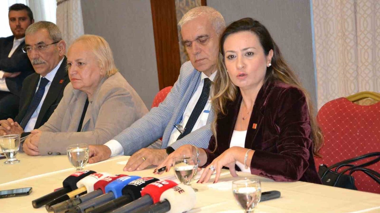 CHP Manisa İl Başkanı İlksen Özalper: Yeni Yönetim ve ‘Rant’ İddiaları
