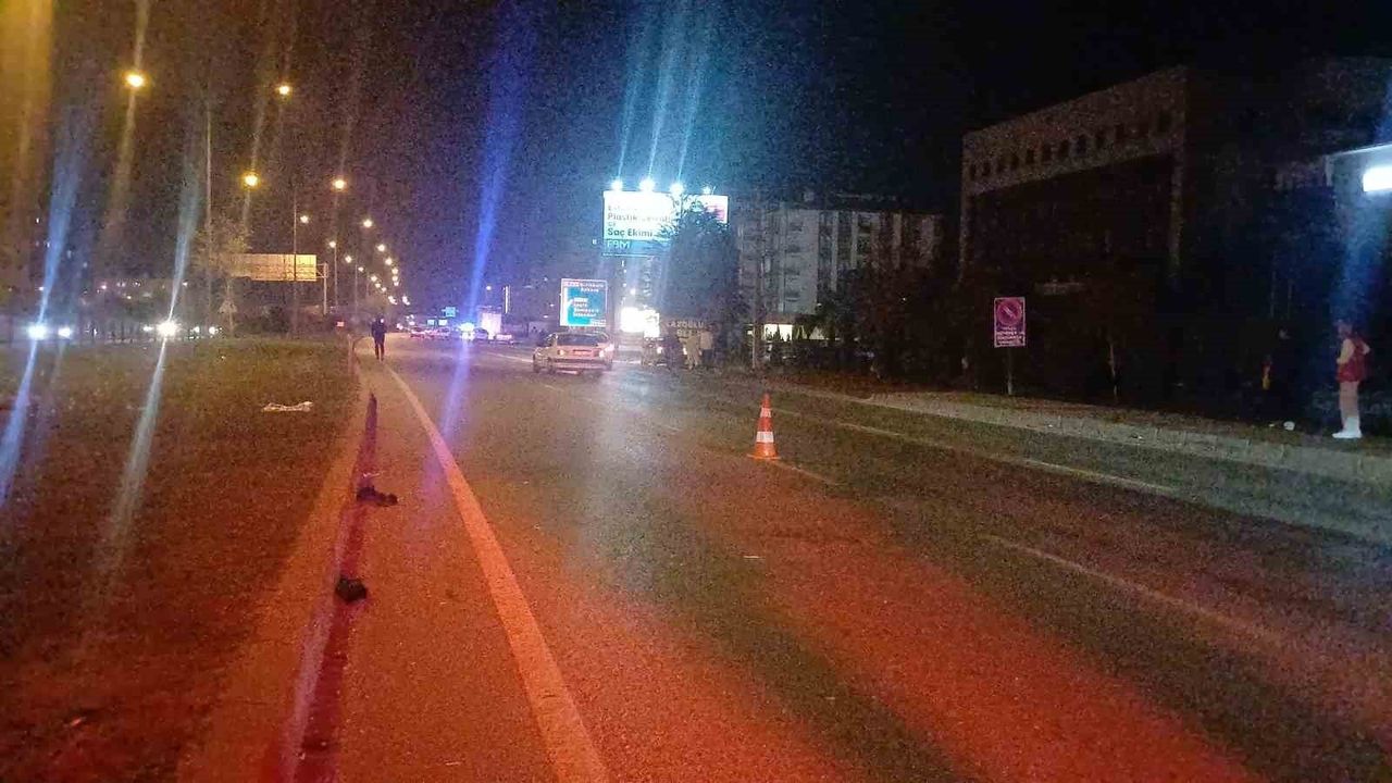 Çorum'da Tırın Çarptığı Kadın Ağır Yaralandı