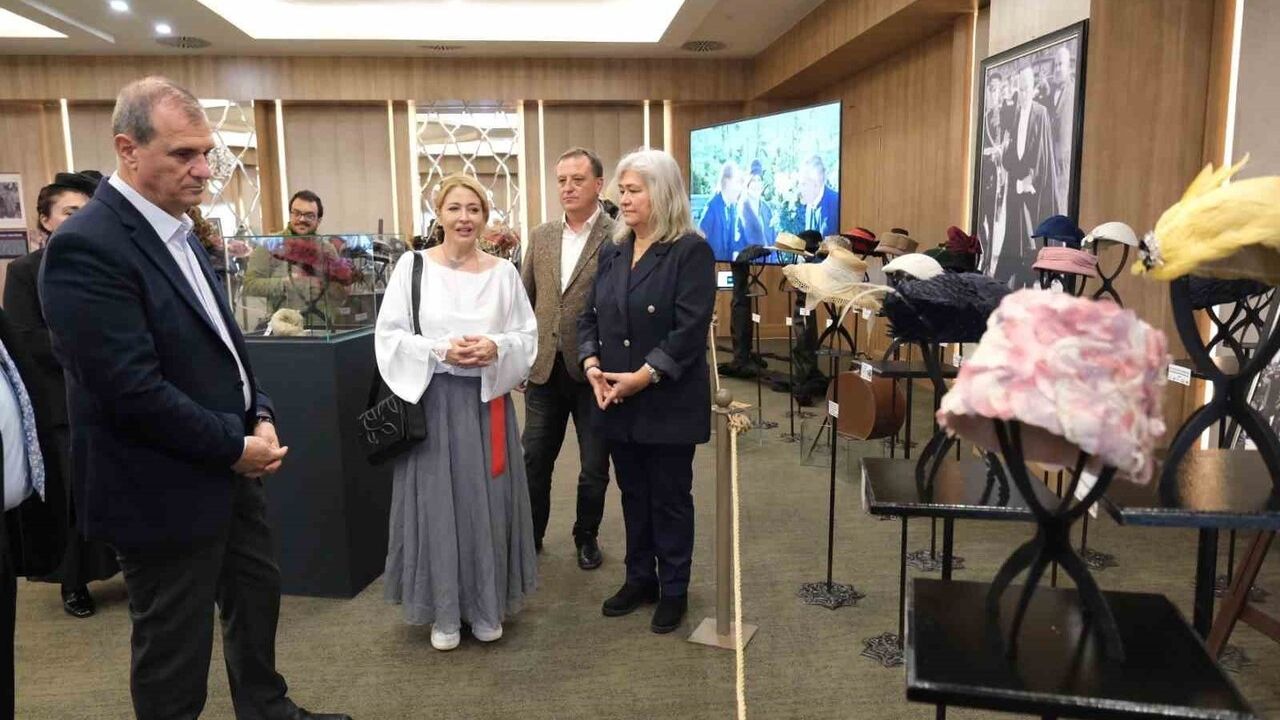 Cumhuriyet Şapkaları Sergisi Büyükçekmece'de — Şapka Kanunu 100. Yılı