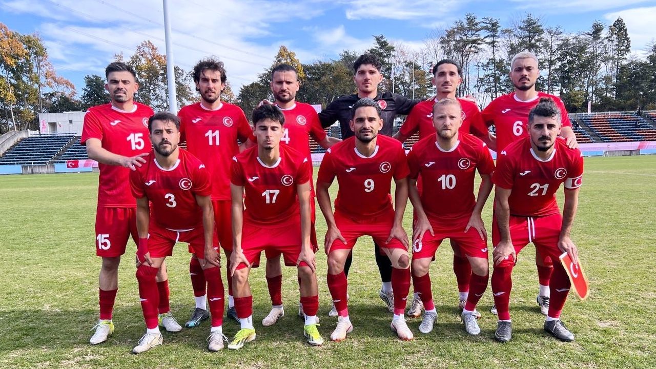 Deaflympics 2025: Futbol ve Hentbol Millileri Tokyo’da Kayıpsız İlerliyor