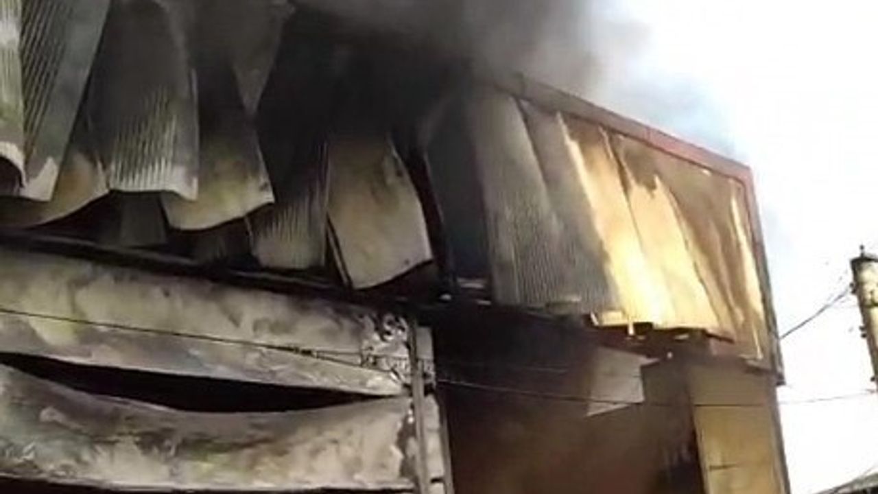 Dilovası Yangını: Belediye Başkan Yardımcısı ve 4 Kişi Açığa Alındı