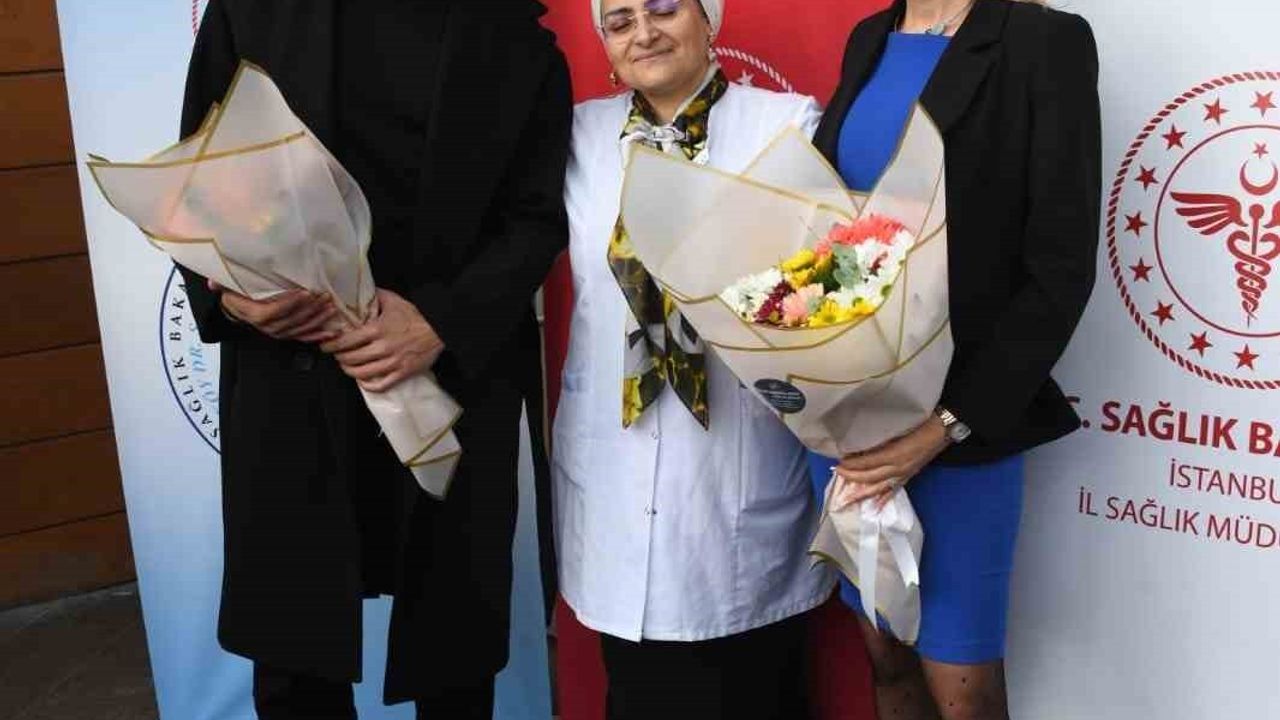 Dr. Sadi Konuk Hastanesi'nde Organ Bağışı İçin Lokma Dağıtıldı