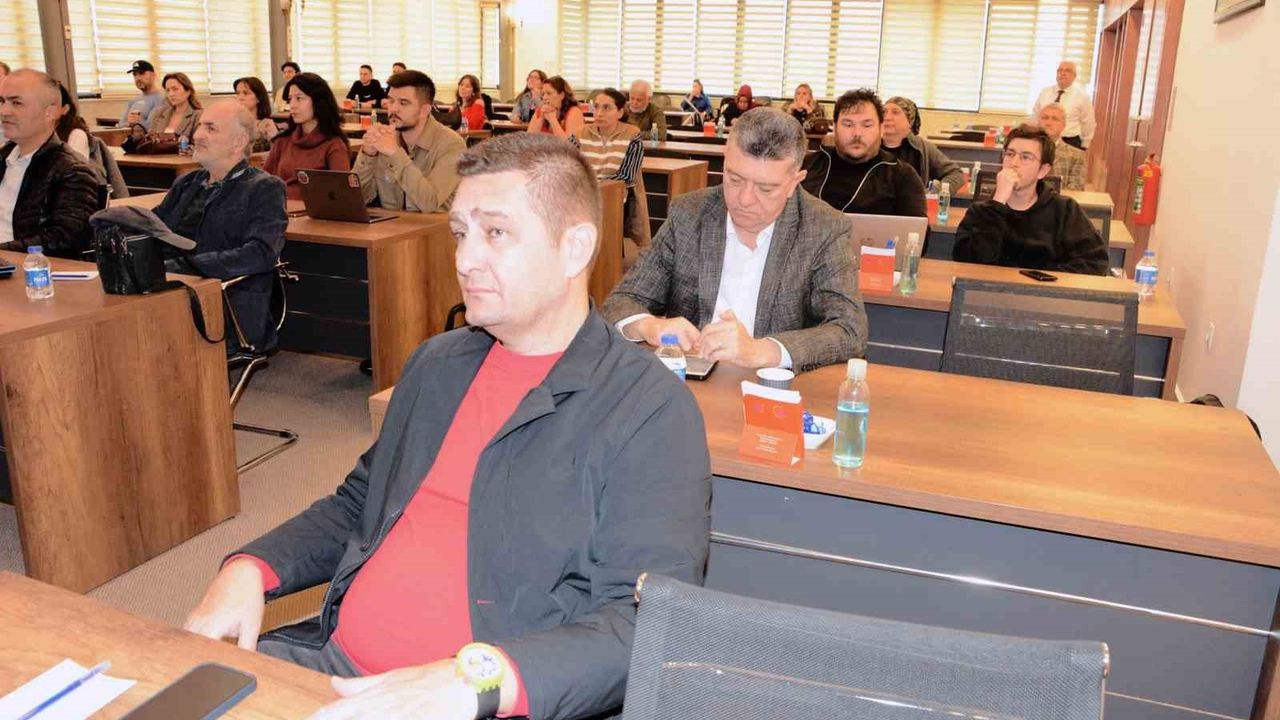 DTO'da Üretken Yapay Zekâ Çağında Verimlilik: RPA ve Yapay Zekâ Konuşuldu