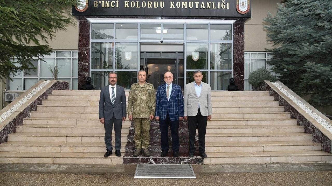 Dumandağ, 8. Kolordu Komutanı Durmaz ile Görüştü: Elazığ'ın Ekonomi ve Güvenliği