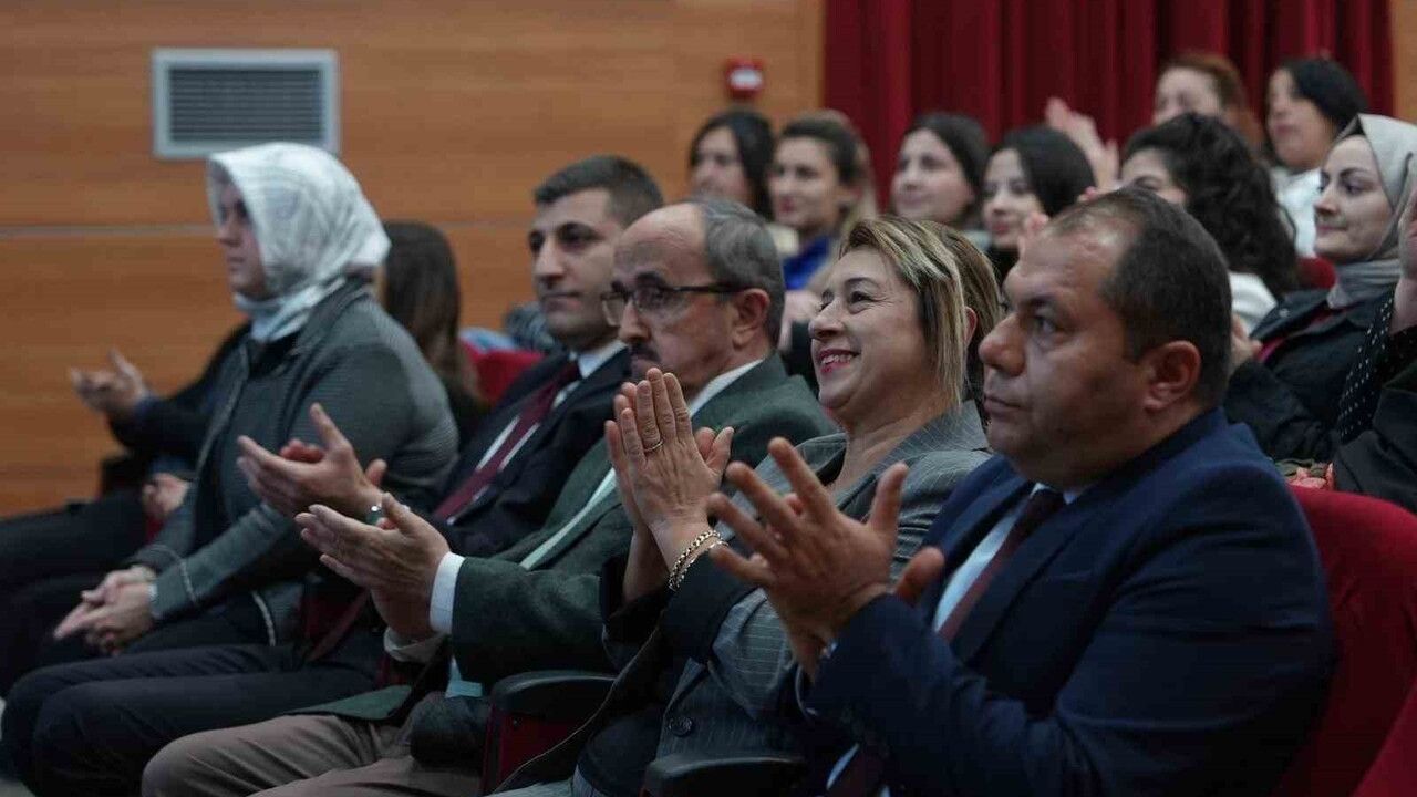 Düzce Aile Akademisi'nden Aile Paneli: Kurumlar Arası İş Birliği Vurgusu