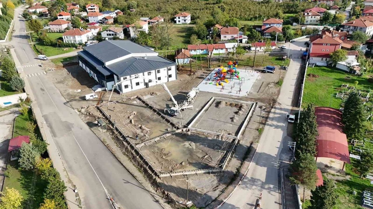 Düzce Beyköy'de Gençlik Merkezi ve Futbol Sahası İncelemesi