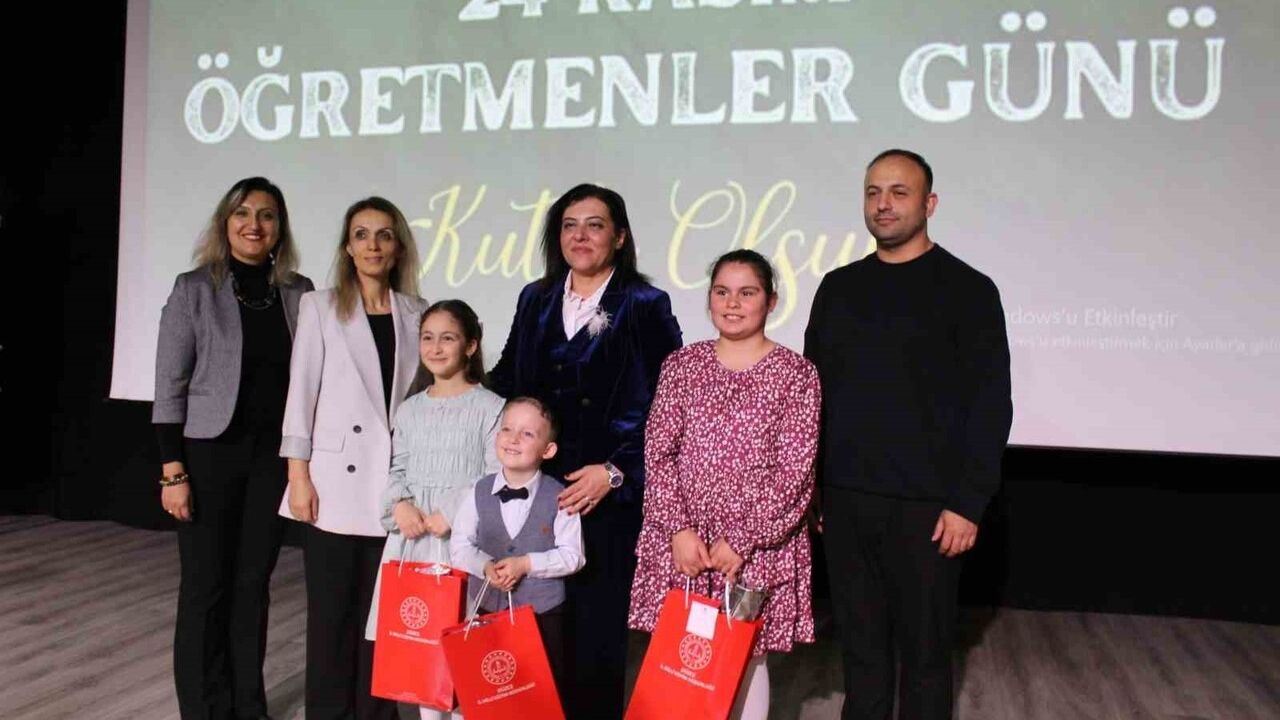 Düzce'de 24 Kasım Yarışmaları: Şiir, Resim ve Kompozisyon Şampiyonları