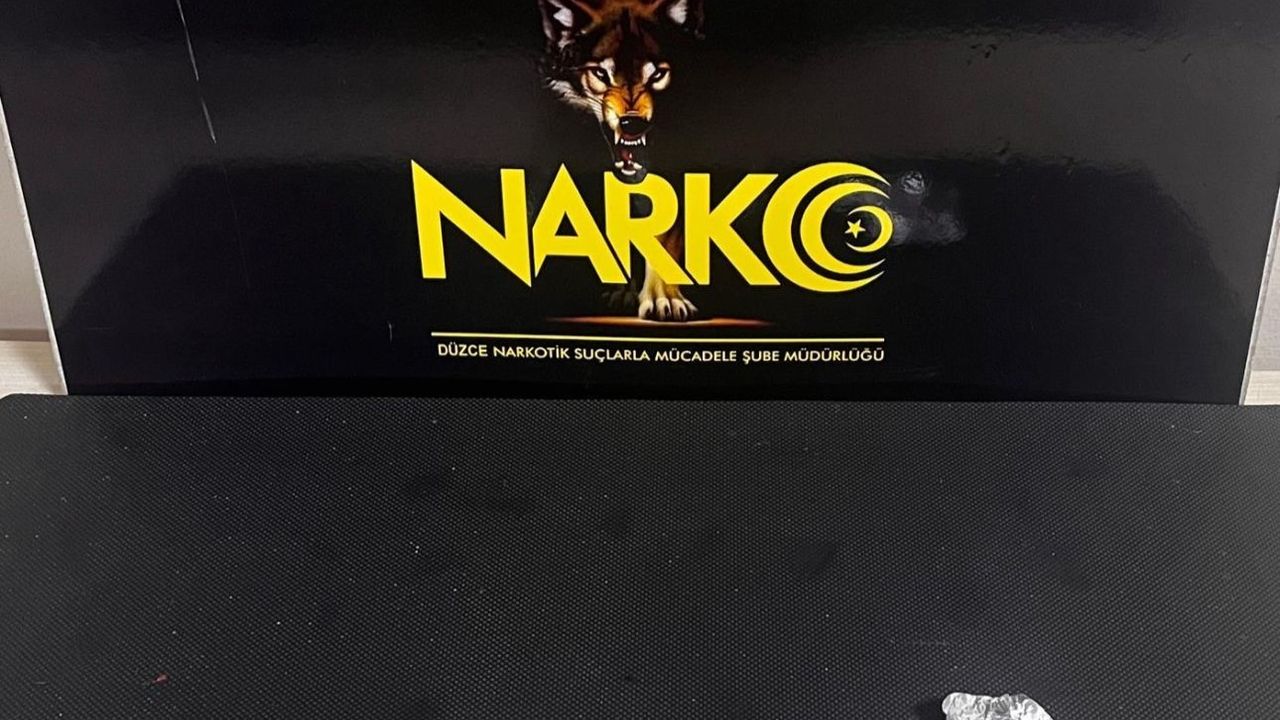 Düzce'de Uyuşturucu Operasyonu: 2 Tacir Tutuklandı