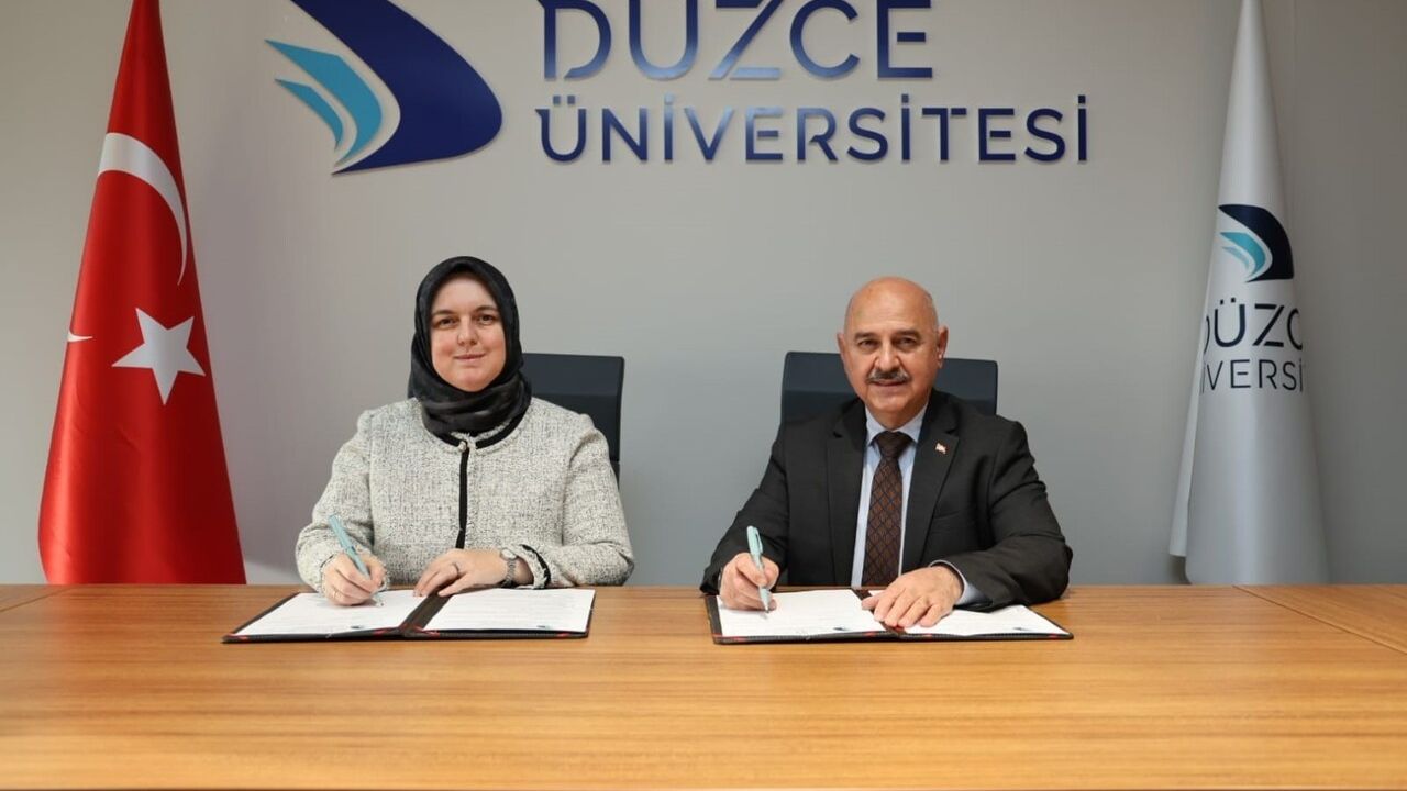 Düzce Üniversitesi ile İl Tarım ve Orman Müdürlüğü Toprak Analizinde İş Birliği İmzaladı