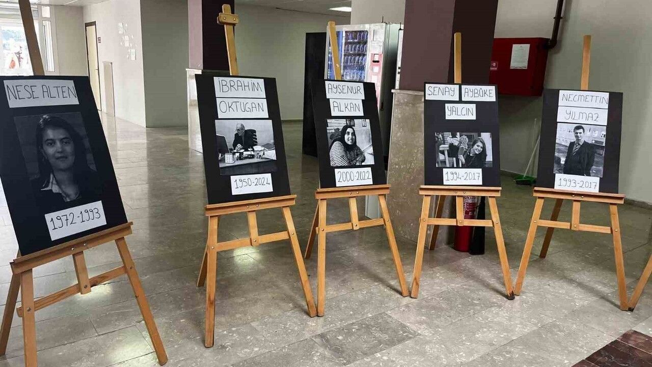 Düzce Üniversitesi'nde 24 Kasım Öğretmenler Günü Etkinlikleri