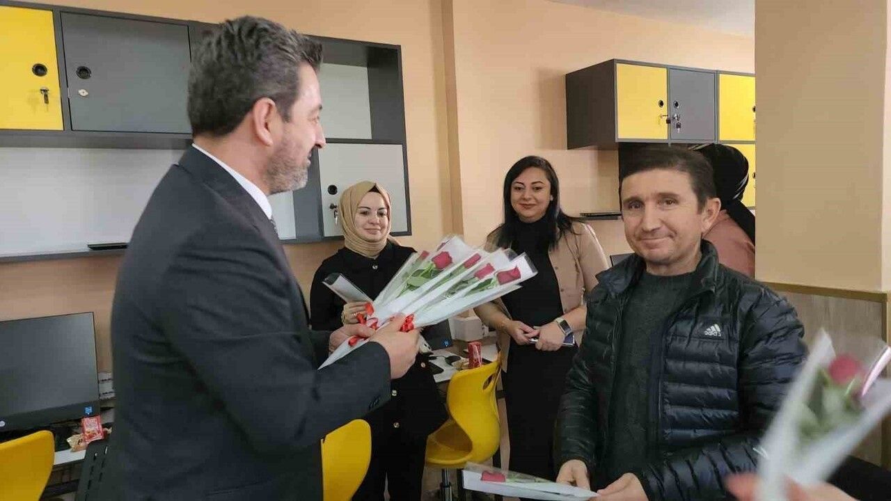 Ebubekir Sıddık Savaşçı Kütahya'da: MEBİ ile Bireysel Dijital Öğrenme Öne Çıktı