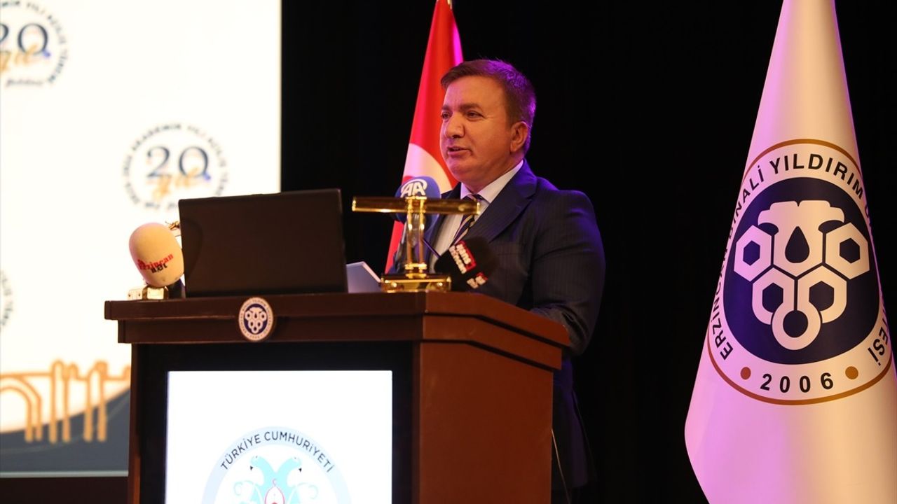 EBYÜ'de 2025-2026 Akademik Yılı Açılışı — Vali Aydoğdu'dan Gençlere Çağrı