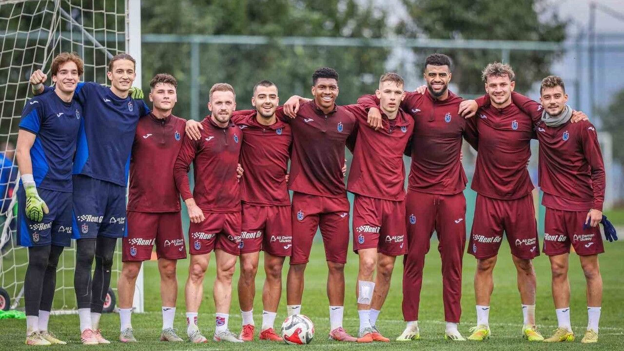 Edin Visca, Trabzonspor’da Gençlere Rehberlik Ediyor: Kaptanın Liderliği Sürüyor
