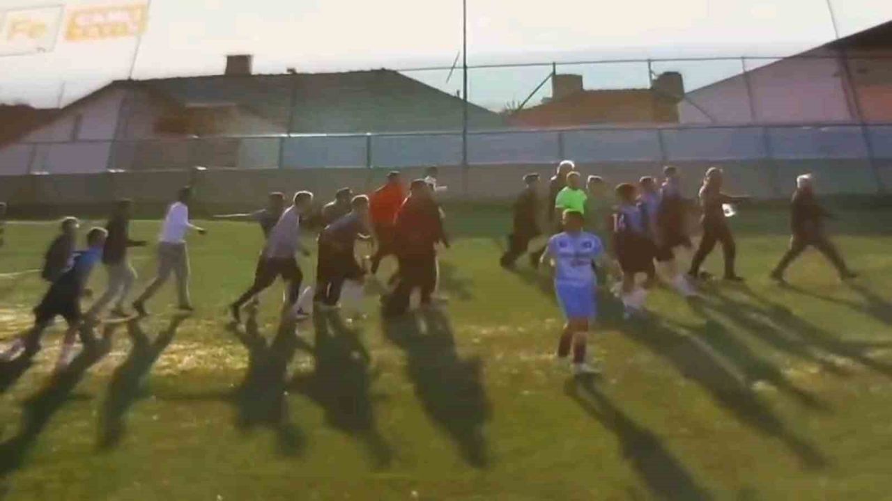 Edirne 1. Amatör Lig'te Taraftar Olayı: Keşan İdman Yurdu-Kirişhanespor Maçı Tatil