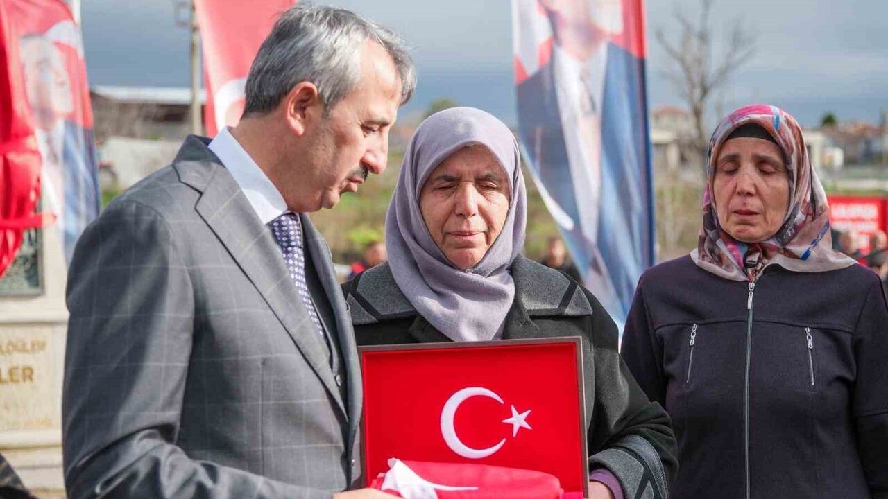 Edirne Lalapaşa'da Restore Edilen Üç Şehitler Anıtı Duygusal Törenle Açıldı