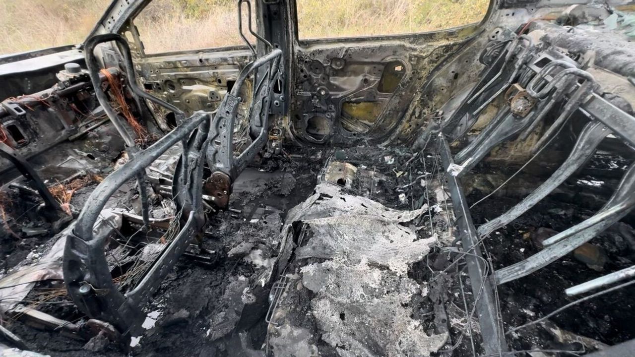 Edirne Lalapaşa'da Seyir Halindeki Otomobil Alev Aldı