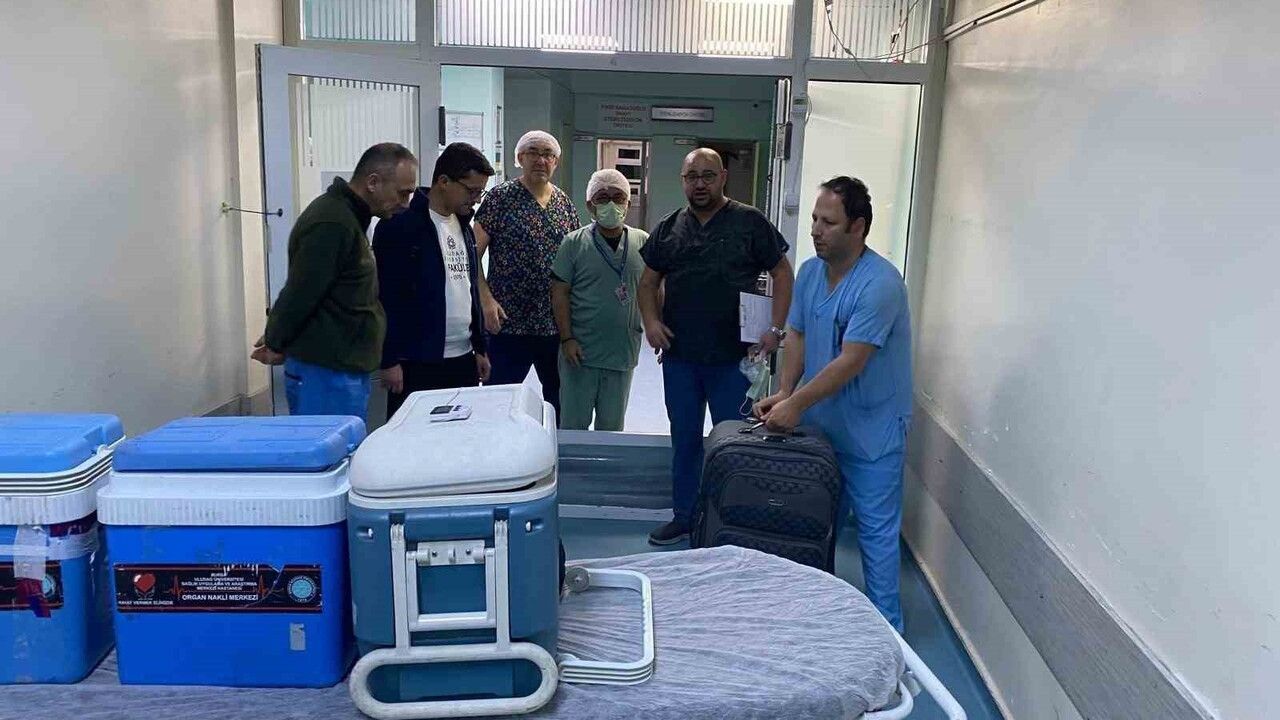 Edremit'te Organ Bağışı: Karaciğer Nakli Umut Oldu