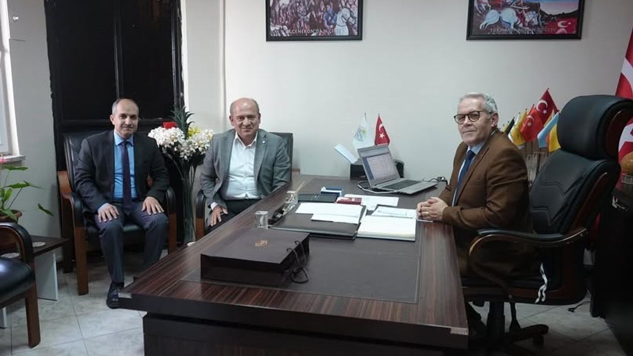 Edremit Ticaret Odası ve Halk Eğitimi Merkezi Mesleki Eğitimde İş Birliği Görüşmesi