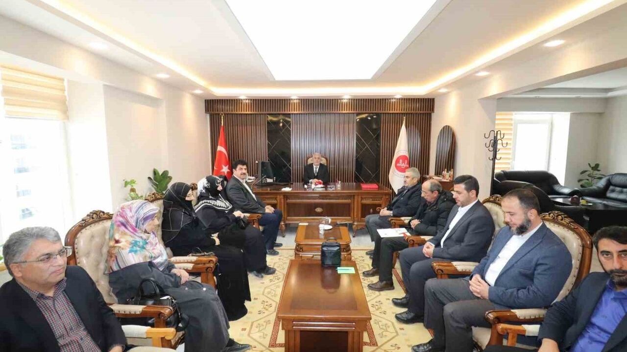 Elazığ'da Yatılı Kur'an Kursları Toplantısı — Hafızlık İcazet Merasimi Hazırlıkları