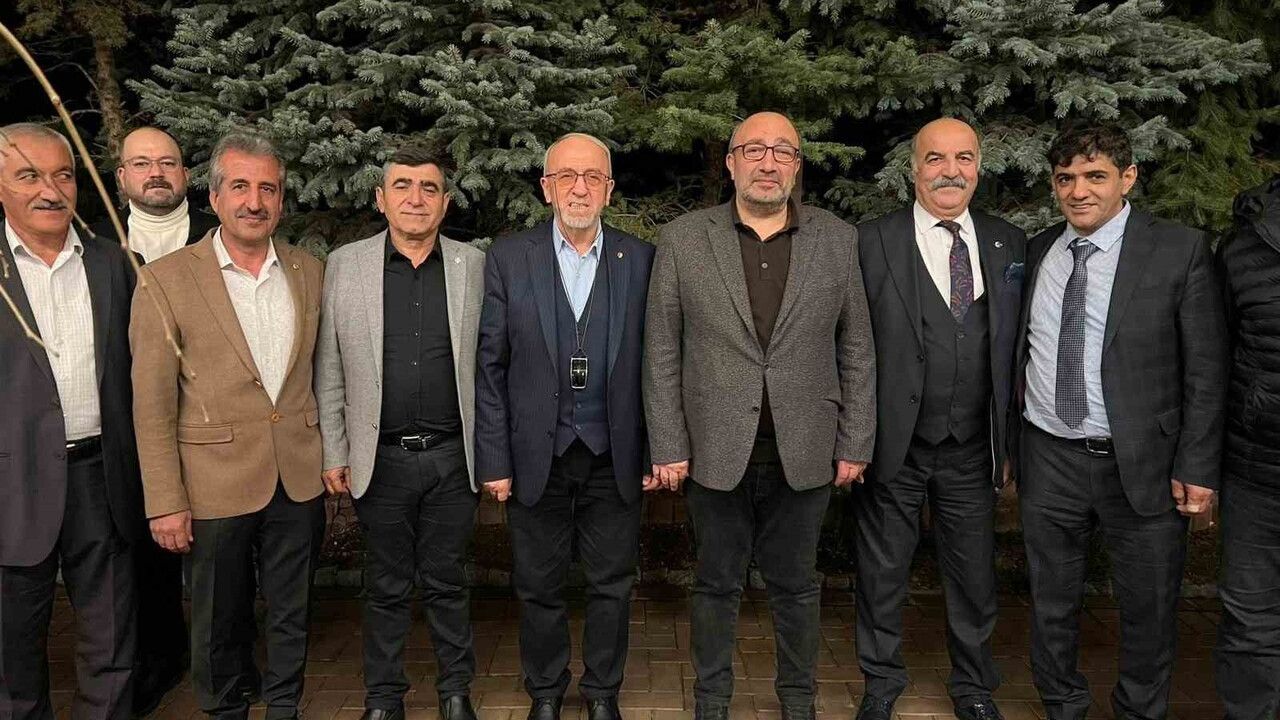 Elazığ Ticaret Borsası Başkanı Dumandağ, Milletvekili Açıkkapı ile Ankara'da Görüştü