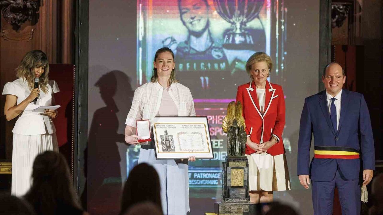 Emma Meesseman’e Belçika Ulusal Spor Başarı Ödülü — Fenerbahçe’li yıldız onurlandırıldı