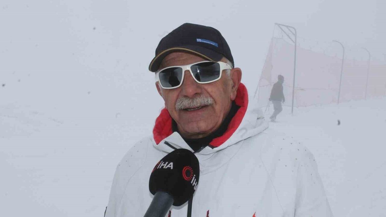 Erciyes Beyaza Büründü: 8 Santim Kar, Sezona Tam Hazırlık