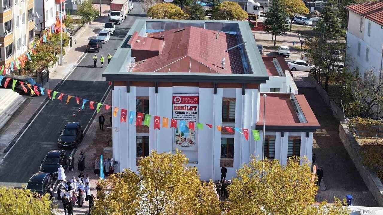 Erkilet Kur’an Kursu Açıldı: Başkan Çolakbayrakdar Vatandaşlara Daha Konforlu Yaşam Sözü Verdi